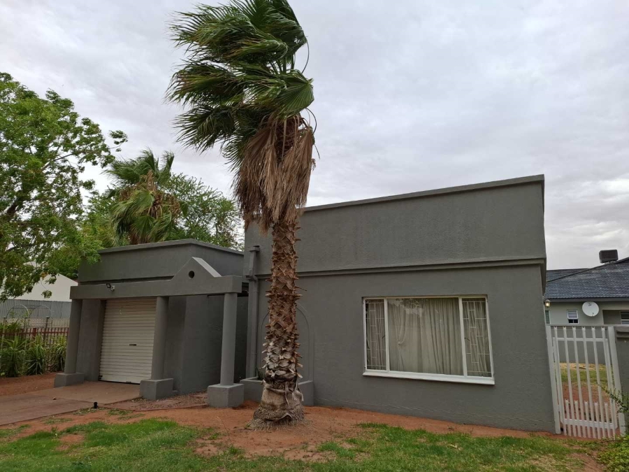 3 Bedroom Property for Sale in Keidebees Northern Cape